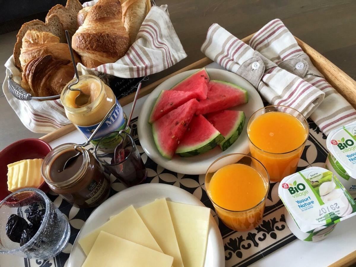 Le Pave De La Croix Blanche Hotel Ngoại thất bức ảnh